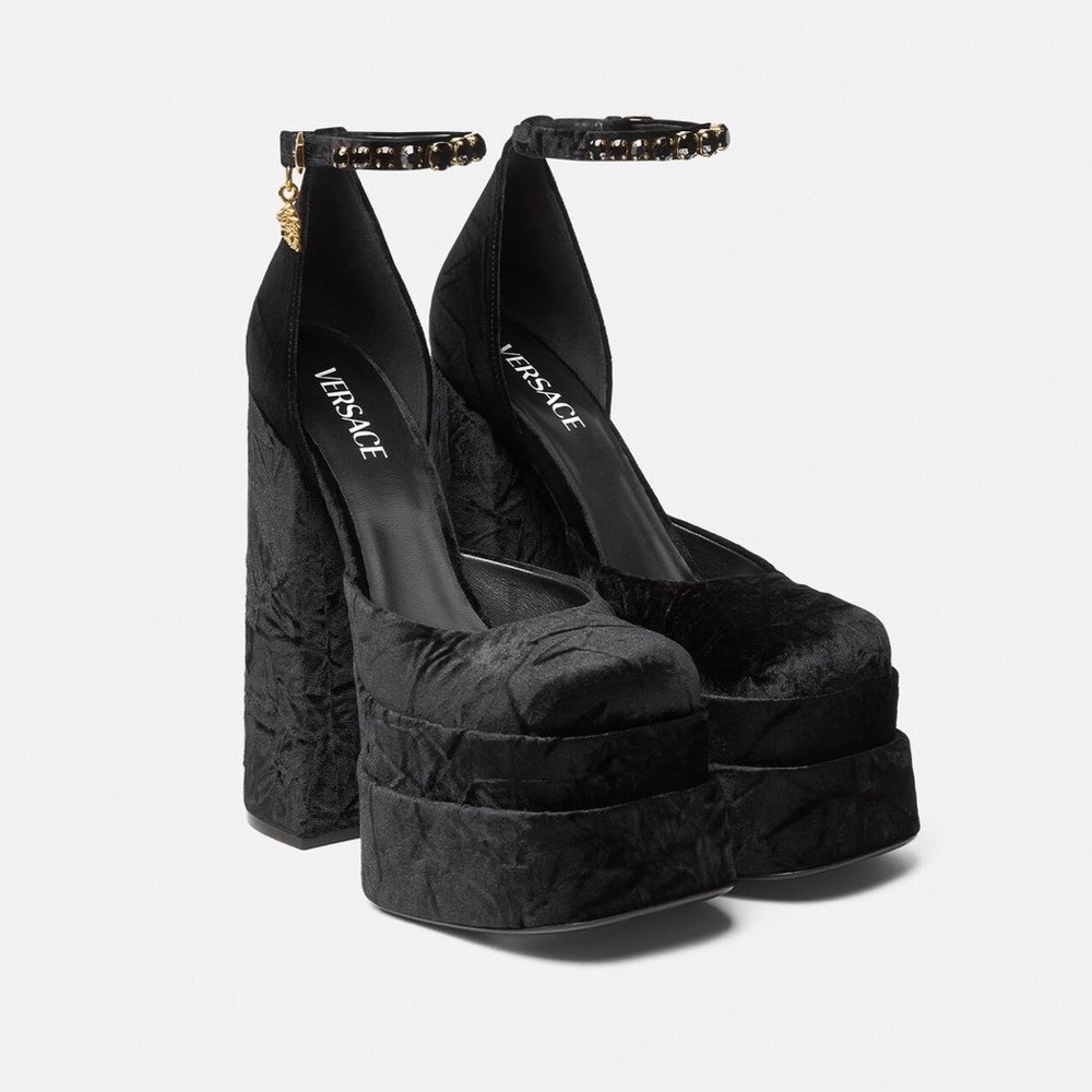 🛑SOLD🛑 New! VERSACE Logo Medusa Aevitas Crushed Velvet Platform Pumps - Picture 3 of 14